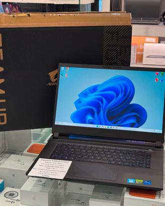 AORUS 15 - i7 - 13700H - 48/ 1TB - RTX 4070 8 GB