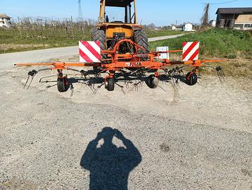 Girello voltafieno FELLA