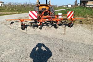 Girello voltafieno FELLA