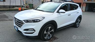 Hyundai Tucson 2.0 CRDI 4 WD automatica 