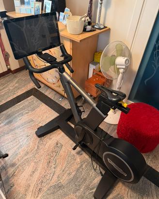 Technogym ride