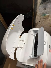 Lettiera intelligente/autopulente per gatti