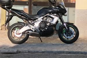 Kawasaki versis 650