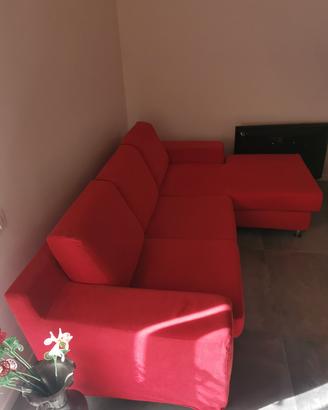 Divano con chaise longue