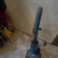 Scopa elettrica aspira e lava