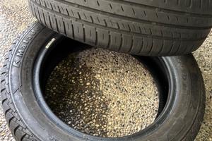 Gomme auto estive