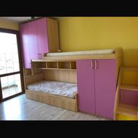 Cameretta da bimbo colore verde e gialla