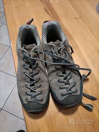 scarpa da trekking 