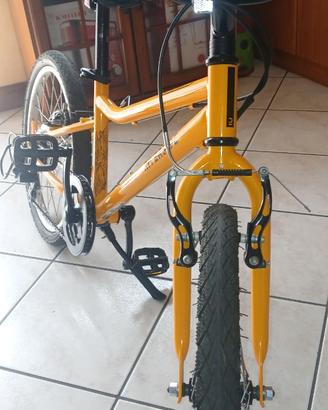 bicicletta nuova per bambino