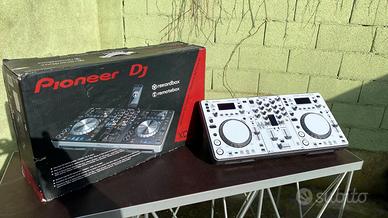Pioneer XDJ-R1 - All in One
