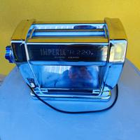 Sfogliatrice elettrica professionale Imperia R220