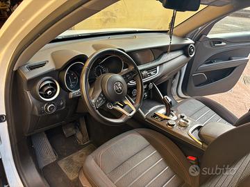 Alfa Romeo Stelvio 2.2 Diesel 160cv 2021
