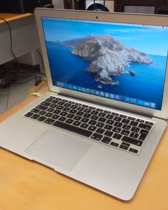 MACBOOK AIR 13  I5  8GB 64GB SSD MAC OS HIGH SIERR