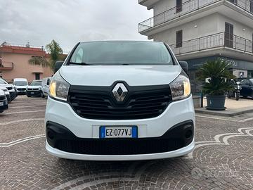 Renault Trafic Passo Lungo 1.6 DCI 115cv 9Posti