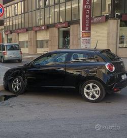 MITO ALFA ROMEO INCIDENTATA