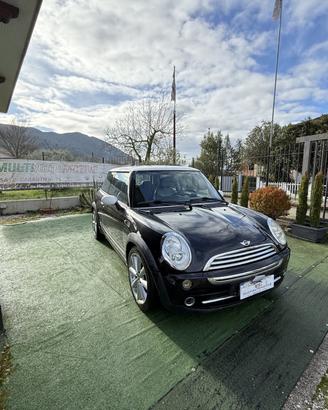 MINI COOPER 1.6 BENZINA GPL