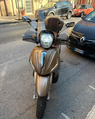 Piaggio Beverly 300