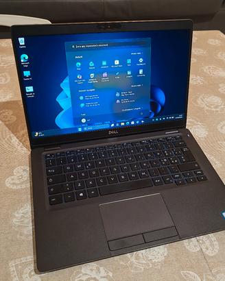 Dell 5300 13" 16gb m.2 W11 pro