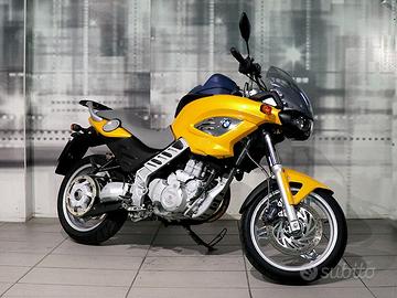 Moto BMW F 650 CS Scarver del 2004