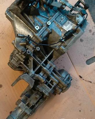 cambio manuale Mitsubishi Outlander 4WD 