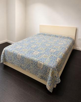 Letto matrimoniale king size moderno