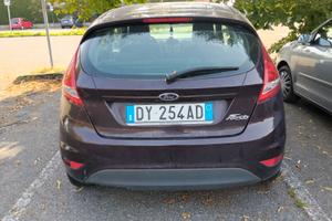 Ford con impianto a gas