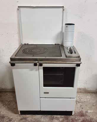 Stufa Putage a Legna Becchi Castor