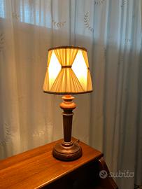 Lampada da tavolo lume in legno