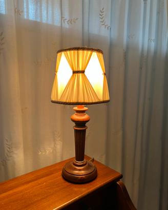 Lampada da tavolo lume in legno