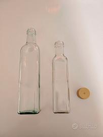 Lotto bottiglie più tappi