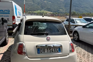 Fiat 500 incidentata
