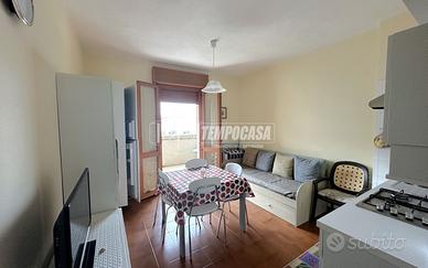 APPARTAMENTO AL QUINTO PIANO A POCHI PASSI DAL MAR