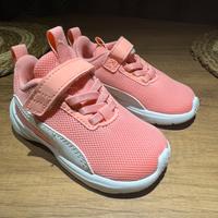 Scarpe Puma bimbi taglia 21