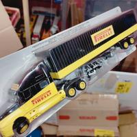 Camion Pirelli 1:87