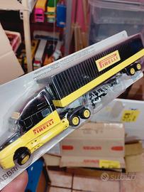 Camion Pirelli 1:87