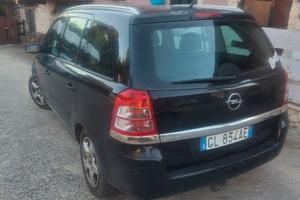  zafira 1.7 td 2008 per passaggio a auto + piccola