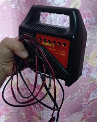 Carica batterie per auto e moto 