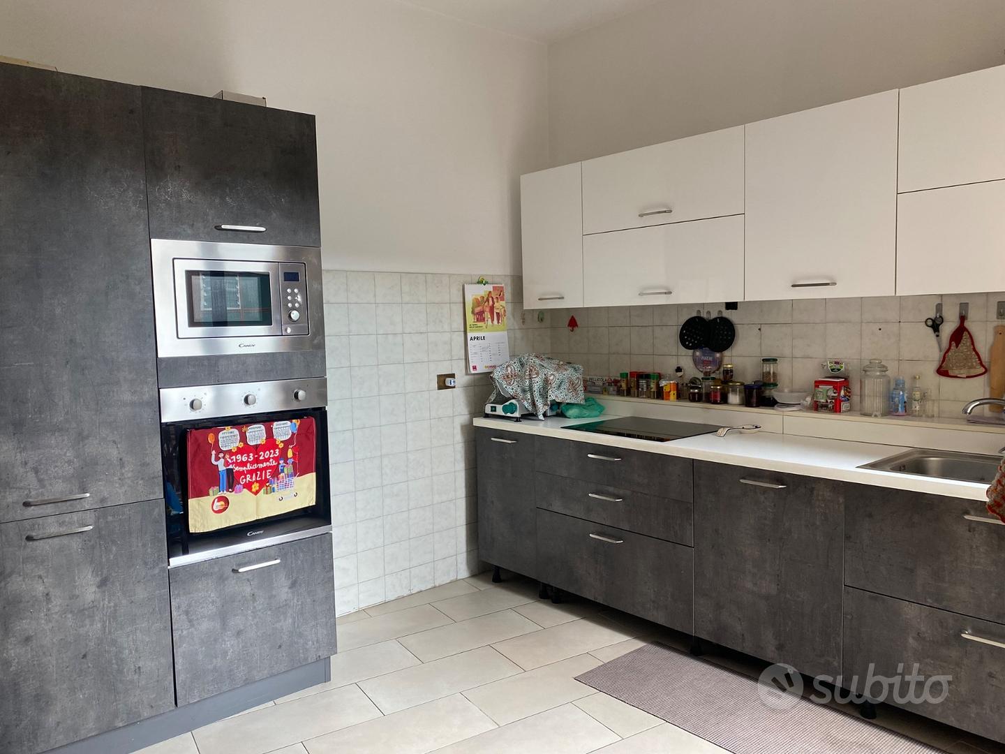 Appartamento – Palazzolo sull'Oglio, Piazza, Mura - Altro