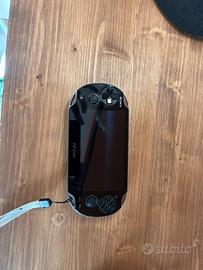 Sony PlayStation Vita 3G/Wi-Fi, con 6 giochi
