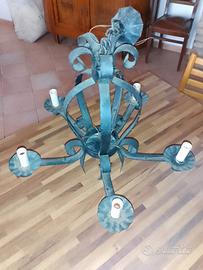 lampadario ferro battuto 