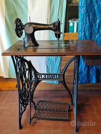 Macchina da cucire Singer 1900