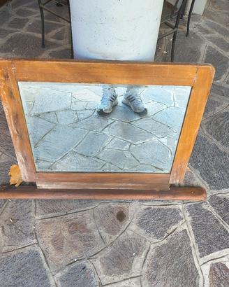 Specchio antico in legno