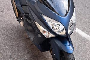 Yamaha T Max - 2010