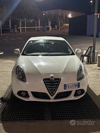 ALFA ROMEO Giulietta (2010-21) - 2015