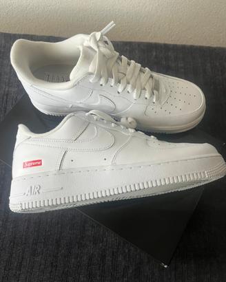 Nike Air Force 1 Low Supreme Bianche, Taglia 40
