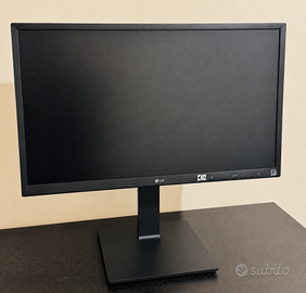 Monitor LG da 24 pollici