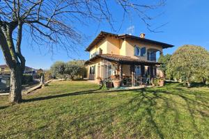 VILLA SINGOLA A TORRAZZA PIEMONTE