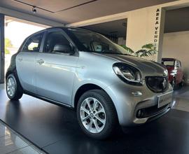 SMART ForFour 70 1.0 Passion