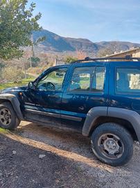 Jeep Cherokee Sport 2.5 CRD 