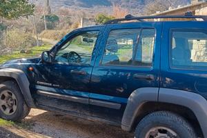 Jeep Cherokee Sport 2.5 CRD 